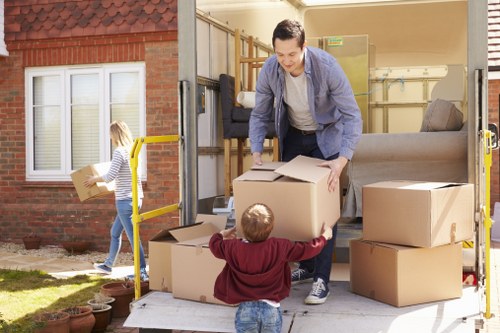 Residential removals for flats and homes in New Malden