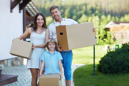 Local home moving service in New Malden with residential removals support