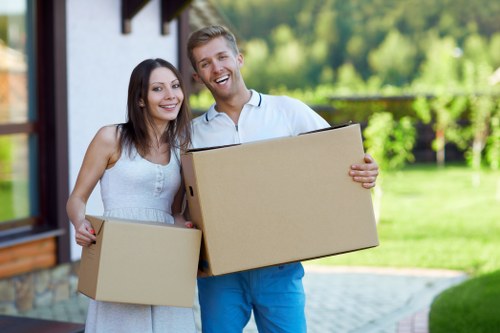 Packing and furniture handling for a house move in New Malden