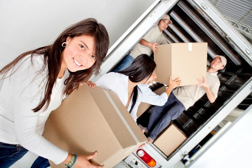 Residential and commercial removals support for New Malden customers